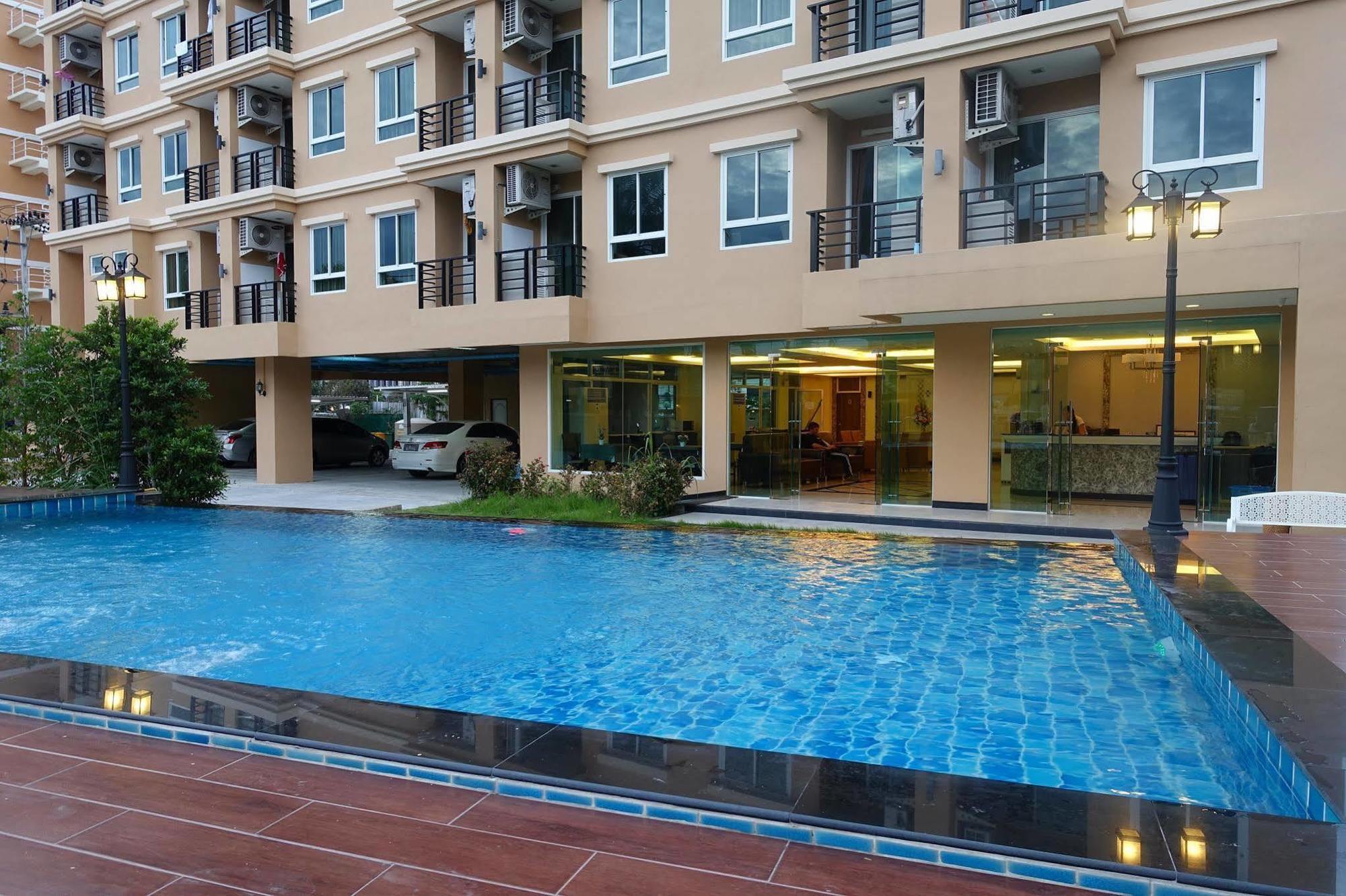 V Residence Pattaya Exterior photo