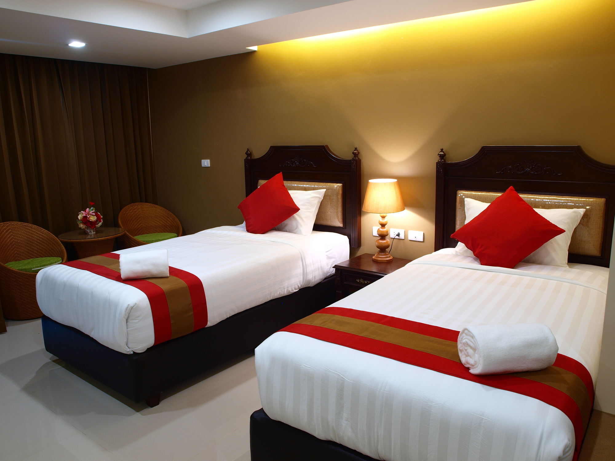V Residence Pattaya Exterior photo